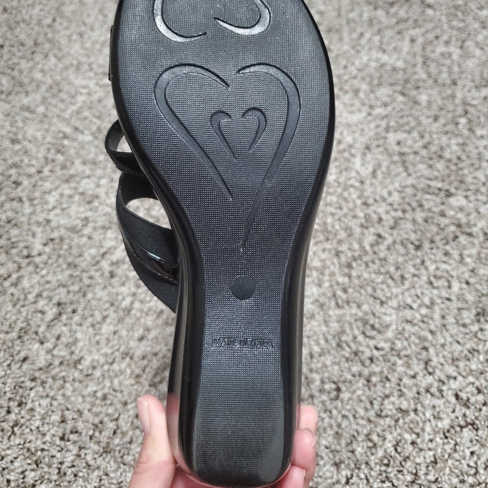 Black Strappy Women's Sandals Size 8 - Picture 6 of 10